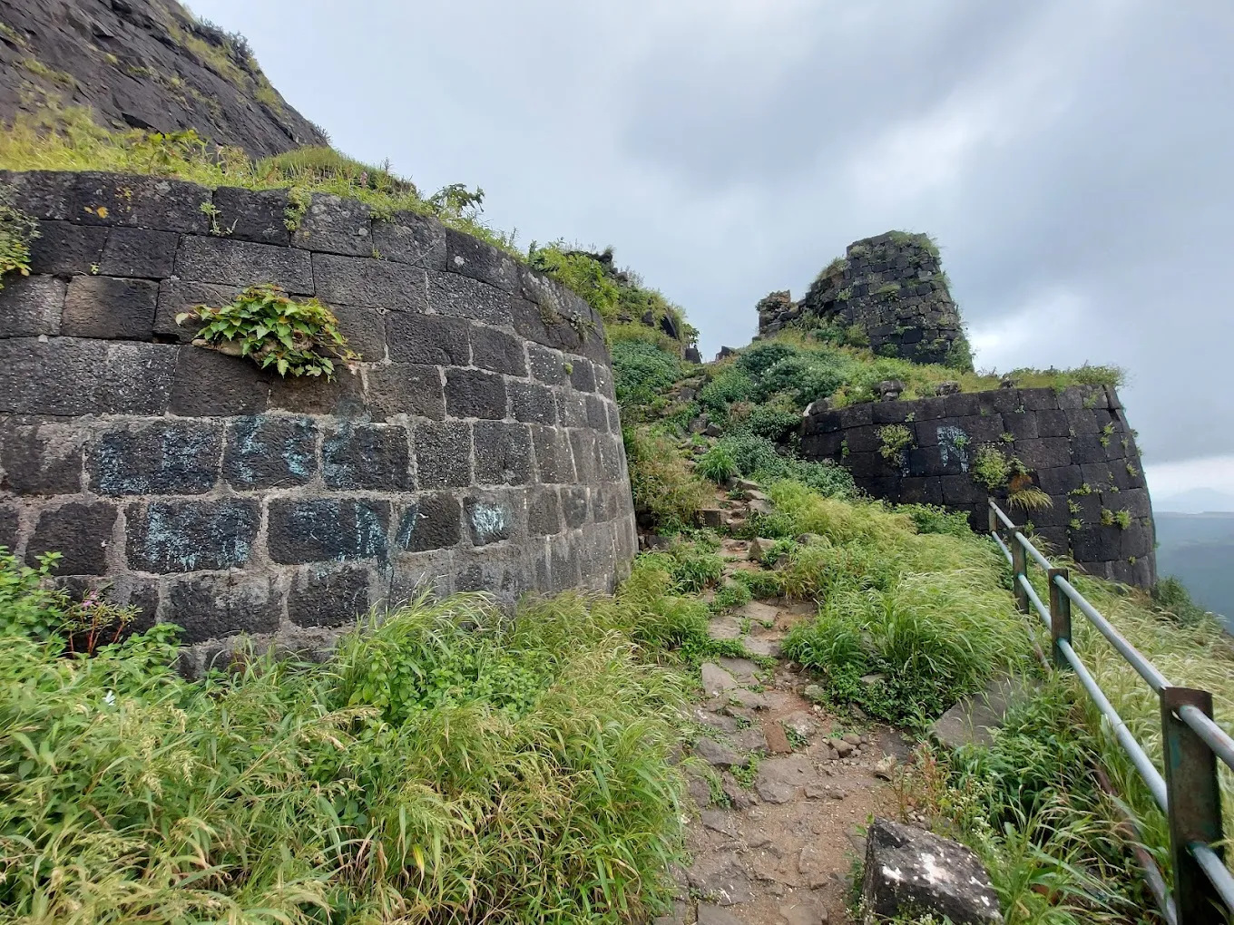 Why Dhodap Fort Trek is the Perfect Weekend Getaway